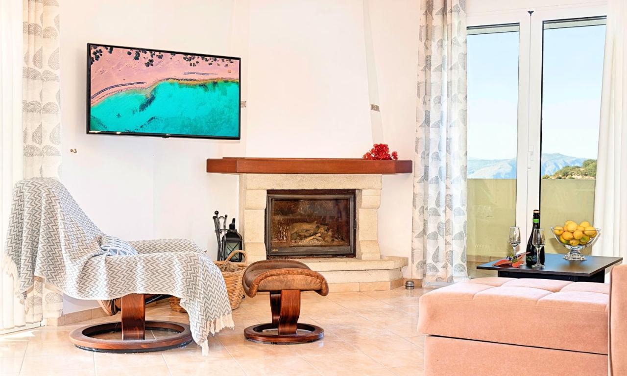 Villa Di Palma Heated Pool Koufi Kültér fotó